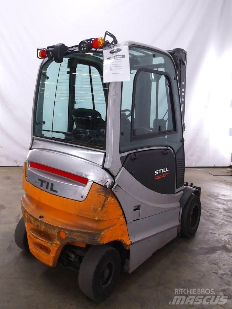 Still RX60-25/600 شاحنات ذات رافعات شوكية تعمل بالكهرباء