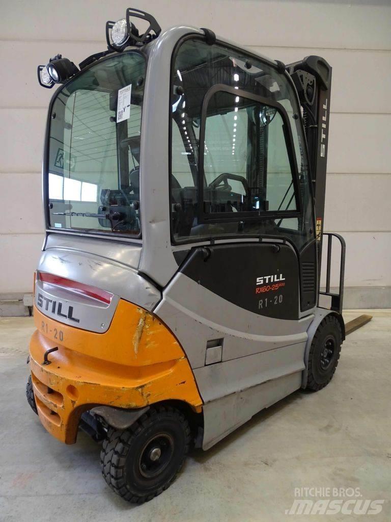 Still RX60-25/600 شاحنات ذات رافعات شوكية تعمل بالكهرباء