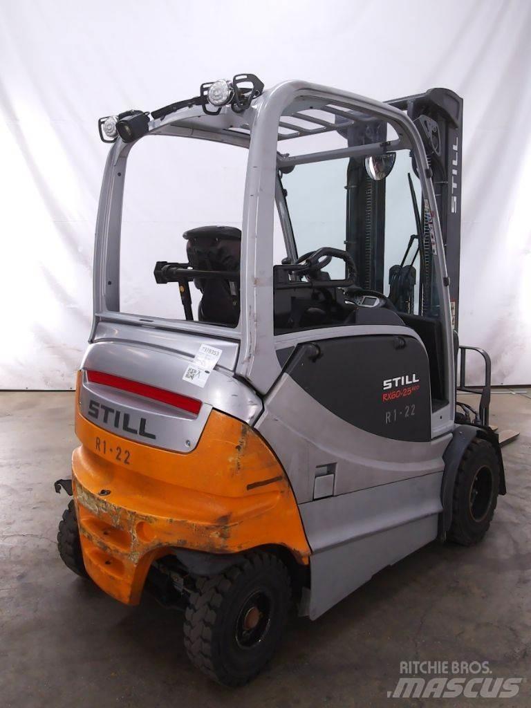 Still RX60-25/600 شاحنات ذات رافعات شوكية تعمل بالكهرباء