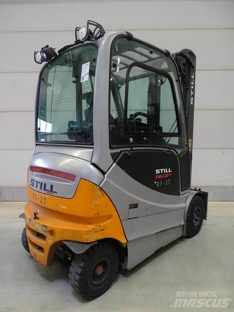 Still RX60-25/600 شاحنات ذات رافعات شوكية تعمل بالكهرباء