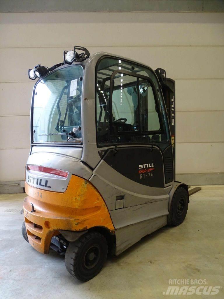 Still RX60-25/600 شاحنات ذات رافعات شوكية تعمل بالكهرباء