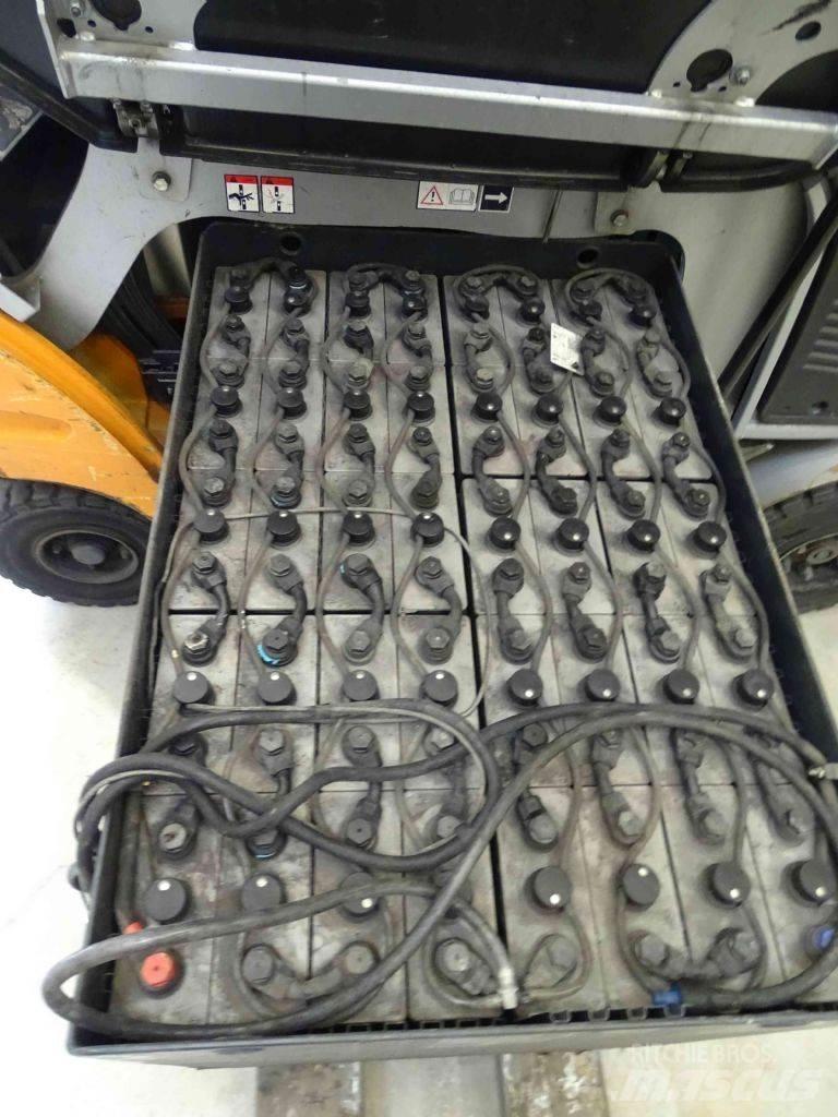 Still RX60-25/600 شاحنات ذات رافعات شوكية تعمل بالكهرباء