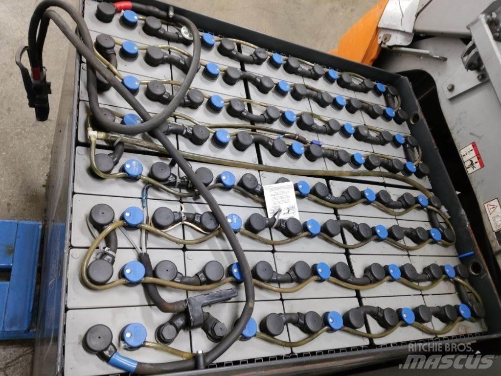 Still RX60-25L شاحنات ذات رافعات شوكية تعمل بالكهرباء