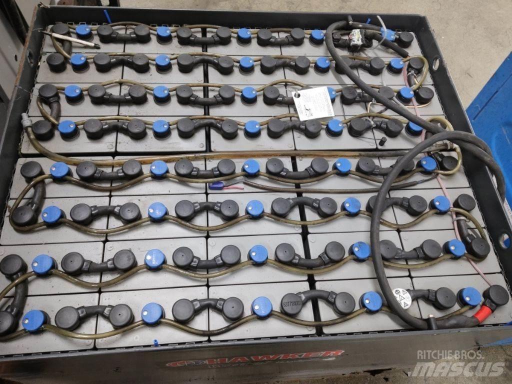 Still RX60-25L شاحنات ذات رافعات شوكية تعمل بالكهرباء