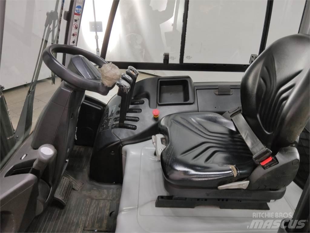 Still RX60-25L شاحنات ذات رافعات شوكية تعمل بالكهرباء