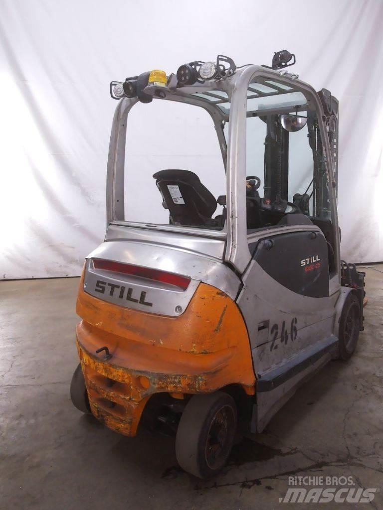 Still RX60-25L شاحنات ذات رافعات شوكية تعمل بالكهرباء