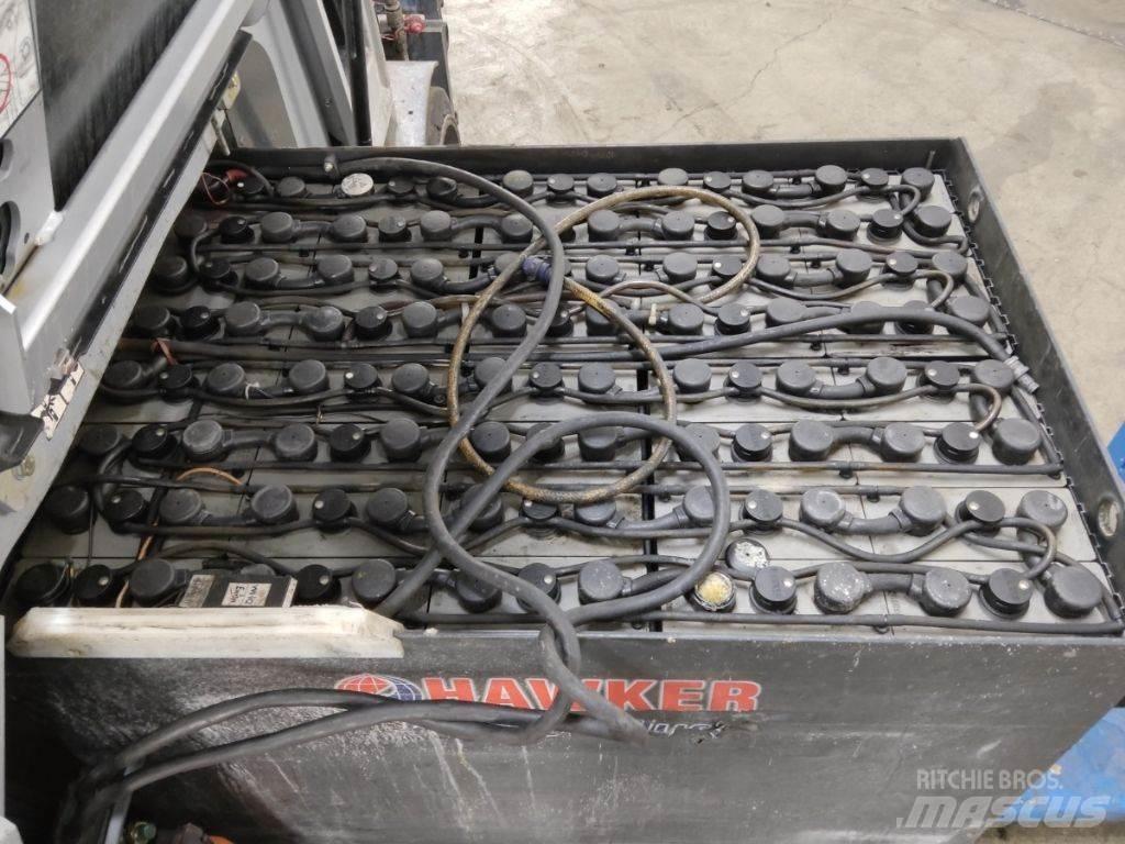 Still RX60-25L شاحنات ذات رافعات شوكية تعمل بالكهرباء