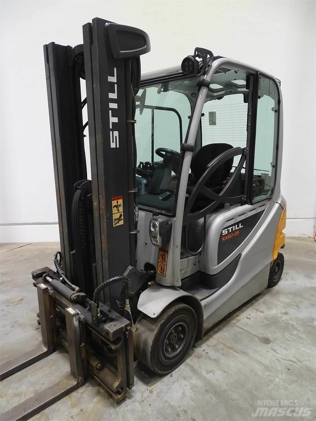 Still RX60-25L شاحنات ذات رافعات شوكية تعمل بالكهرباء