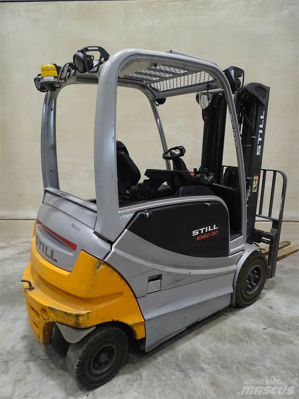 Still RX60-30 شاحنات ذات رافعات شوكية تعمل بالكهرباء