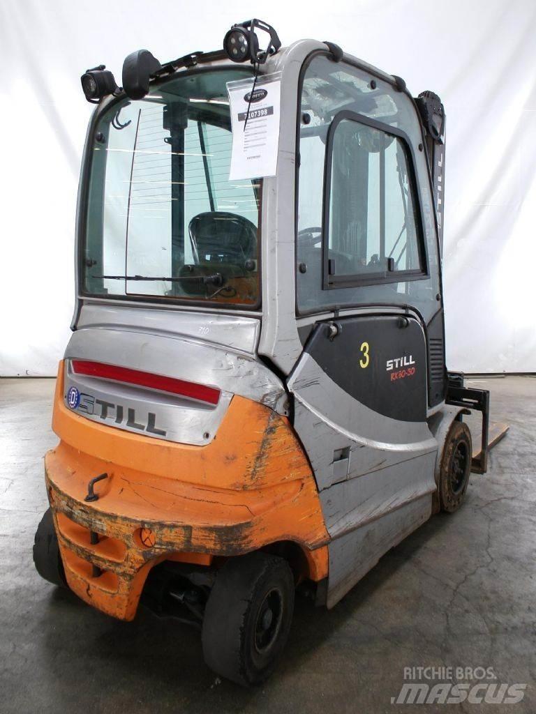 Still RX60-30 شاحنات ذات رافعات شوكية تعمل بالكهرباء