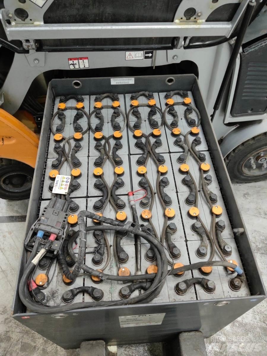 Still RX60-30 شاحنات ذات رافعات شوكية تعمل بالكهرباء