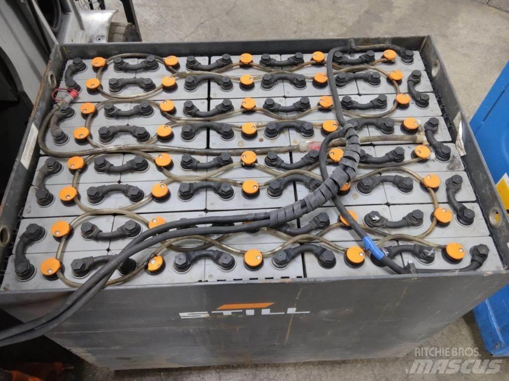 Still RX60-30 شاحنات ذات رافعات شوكية تعمل بالكهرباء
