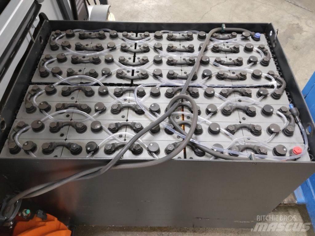 Still RX60-30 شاحنات ذات رافعات شوكية تعمل بالكهرباء