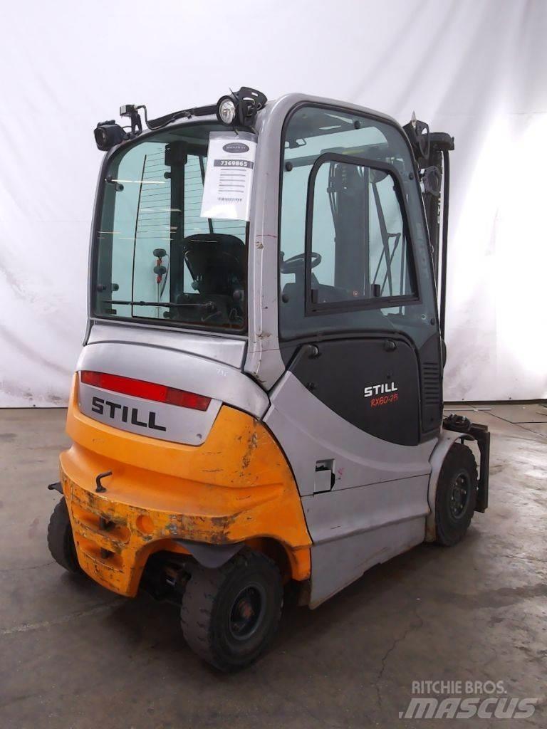 Still RX60-30 شاحنات ذات رافعات شوكية تعمل بالكهرباء