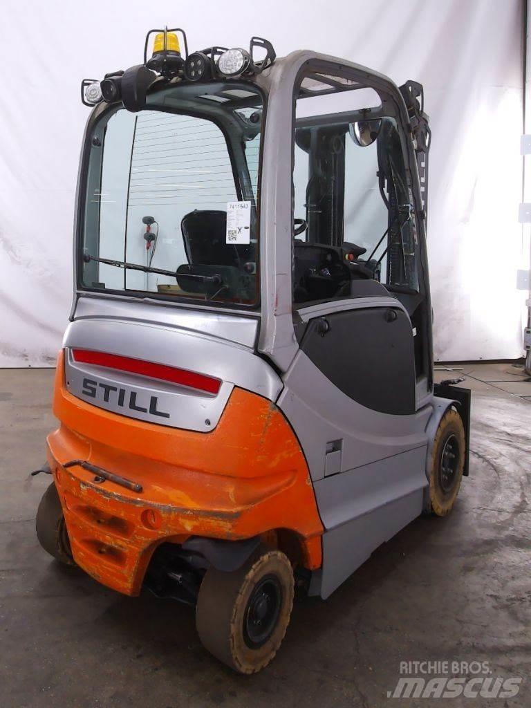 Still RX60-30 شاحنات ذات رافعات شوكية تعمل بالكهرباء