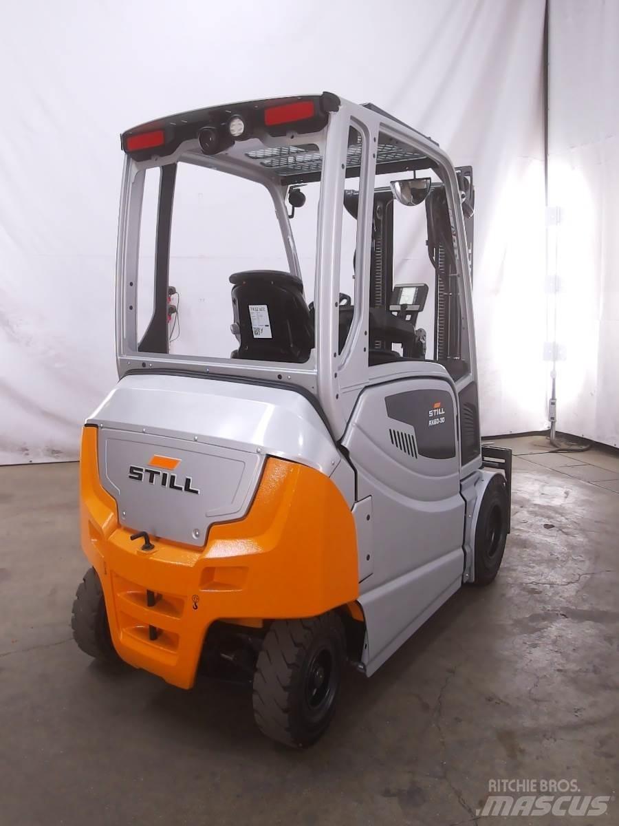 Still RX60-30 شاحنات ذات رافعات شوكية تعمل بالكهرباء