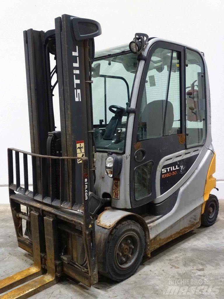 Still RX60-30 شاحنات ذات رافعات شوكية تعمل بالكهرباء
