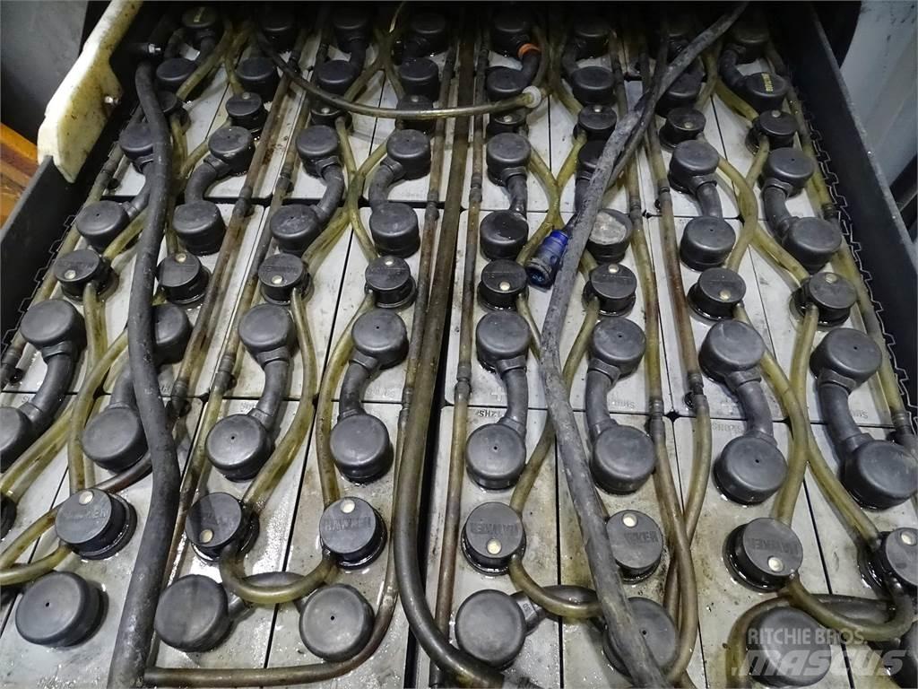 Still RX60-30 شاحنات ذات رافعات شوكية تعمل بالكهرباء