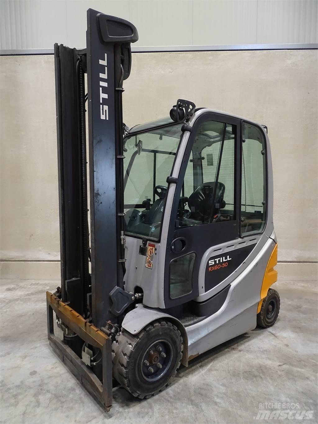 Still RX60-30 شاحنات ذات رافعات شوكية تعمل بالكهرباء