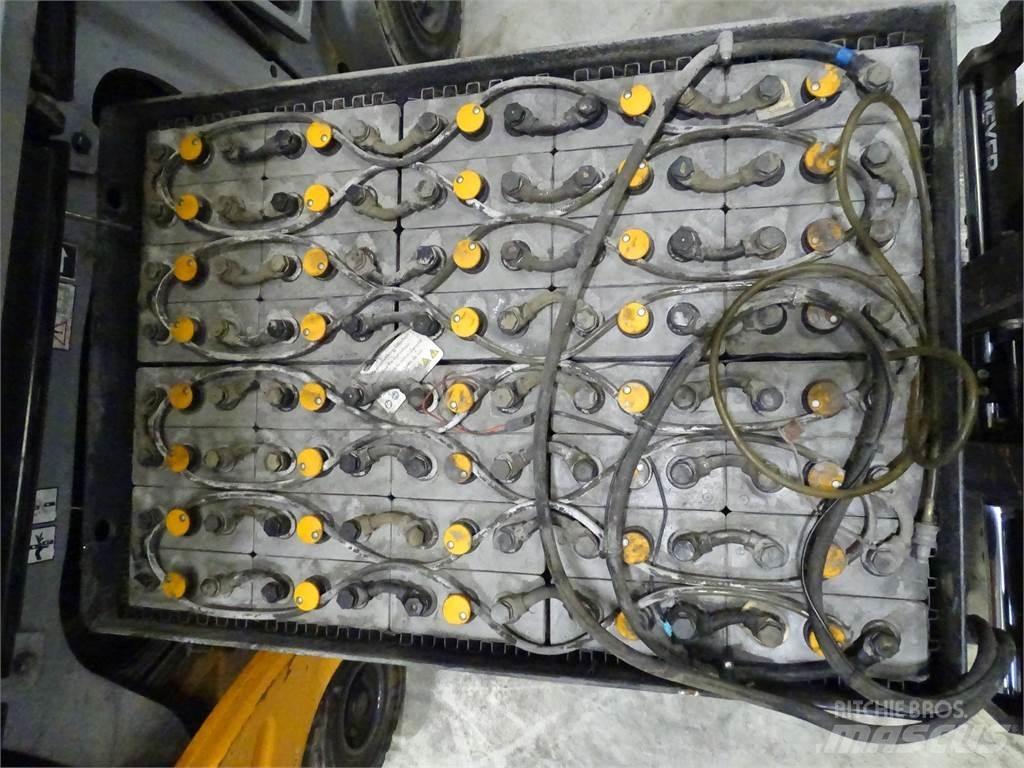 Still RX60-30 شاحنات ذات رافعات شوكية تعمل بالكهرباء