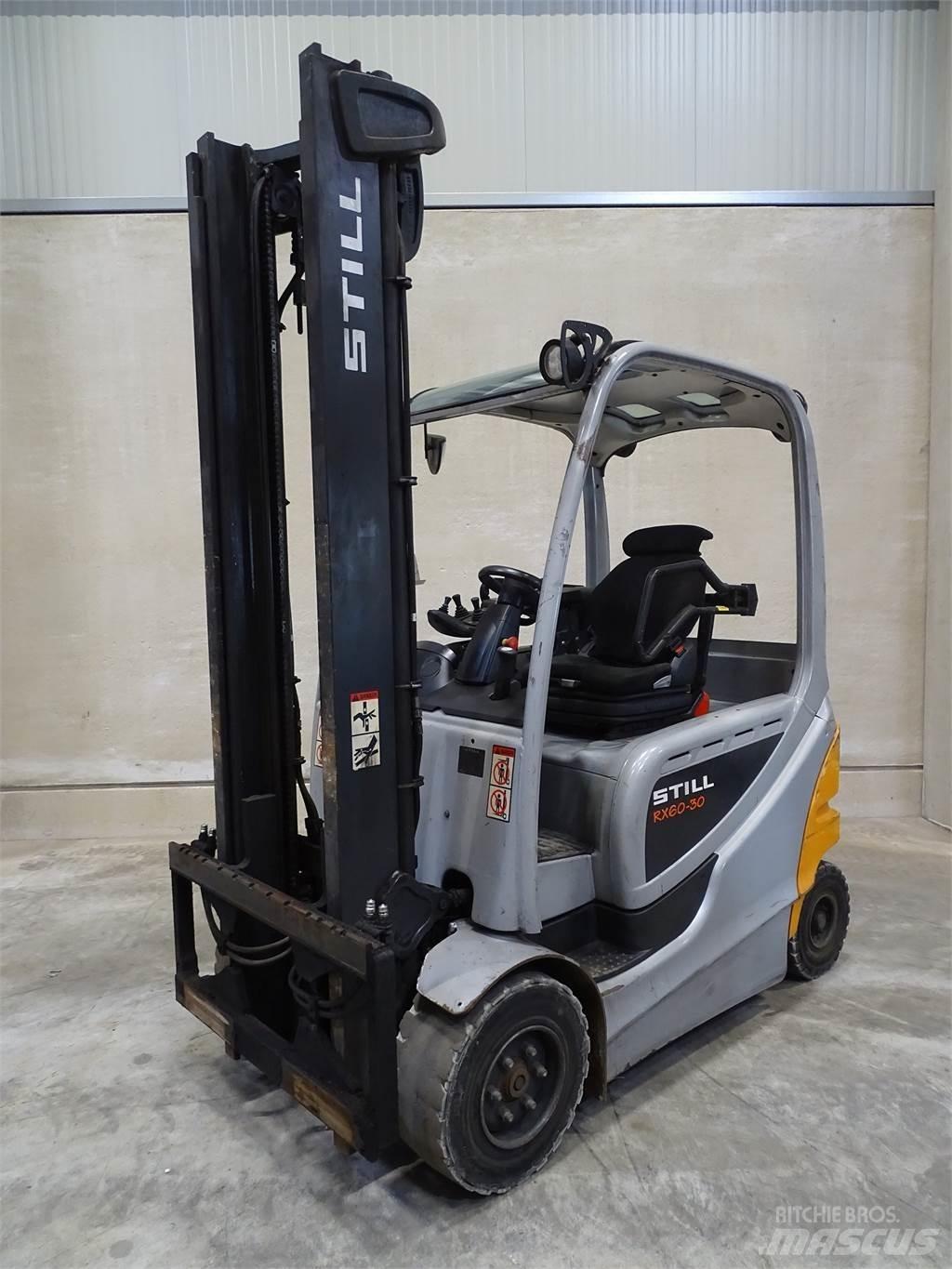 Still RX60-30 شاحنات ذات رافعات شوكية تعمل بالكهرباء