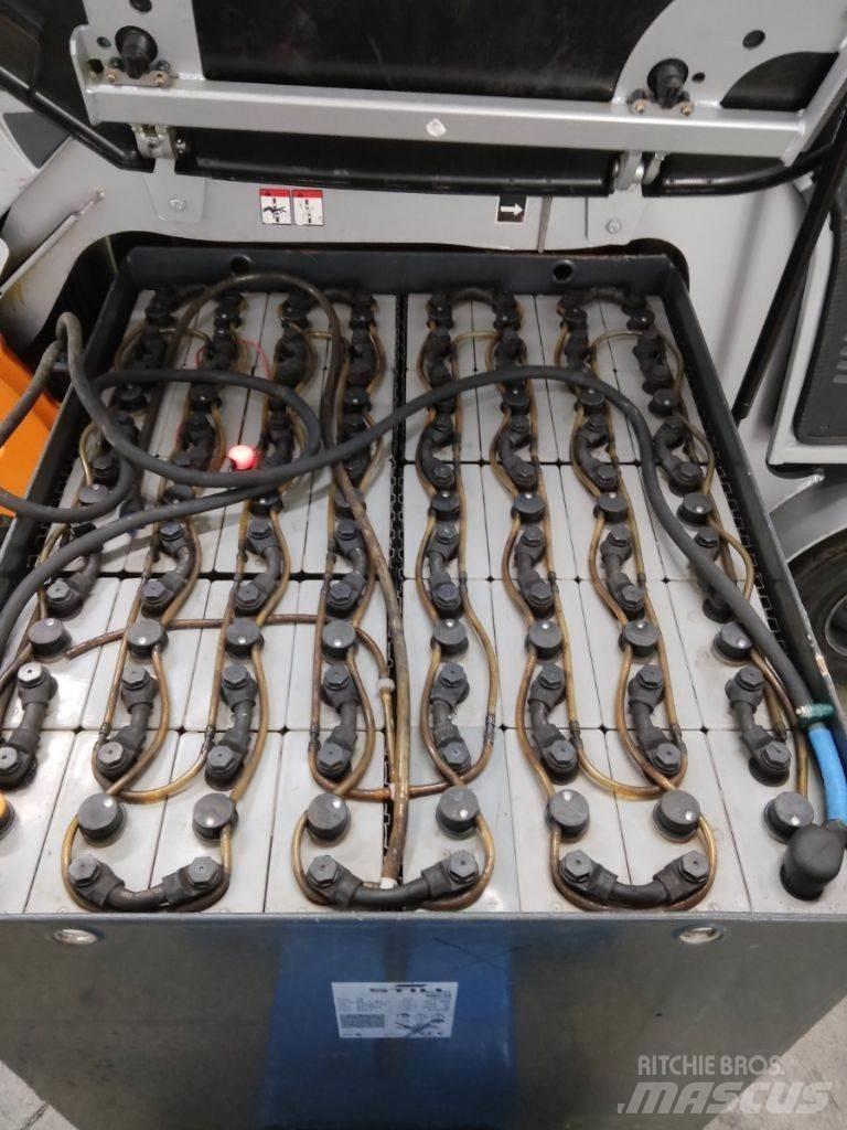 Still RX60-30L شاحنات ذات رافعات شوكية تعمل بالكهرباء