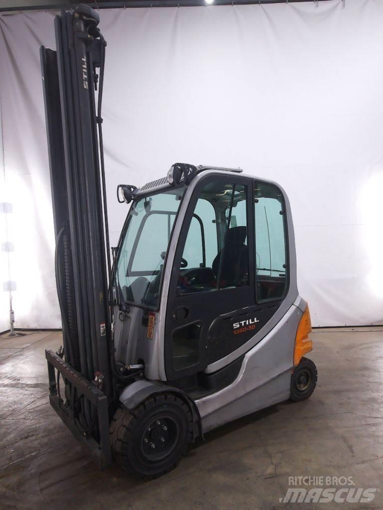 Still RX60-30L شاحنات ذات رافعات شوكية تعمل بالكهرباء