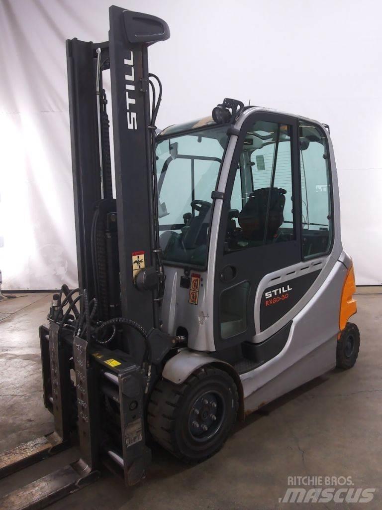 Still RX60-30L شاحنات ذات رافعات شوكية تعمل بالكهرباء