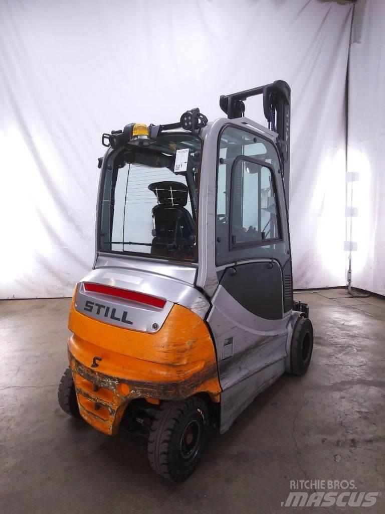 Still RX60-30L شاحنات ذات رافعات شوكية تعمل بالكهرباء