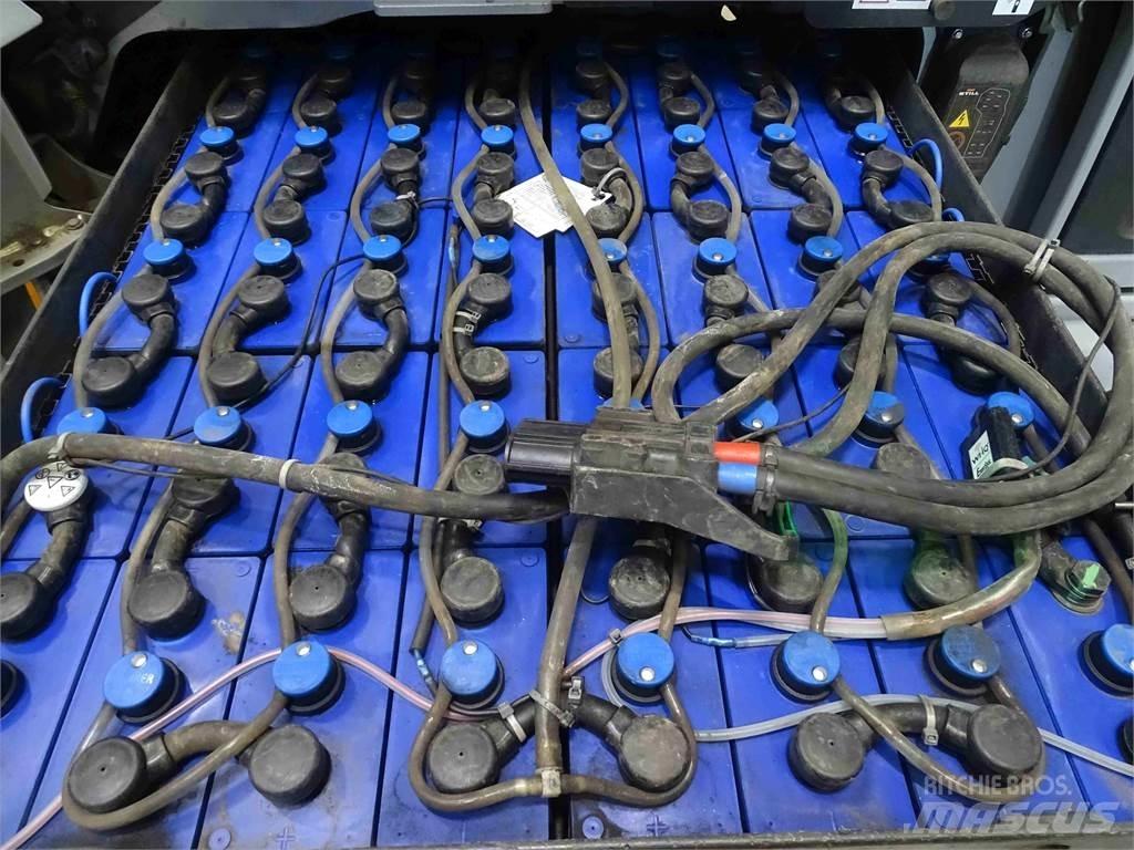 Still RX60-30L شاحنات ذات رافعات شوكية تعمل بالكهرباء