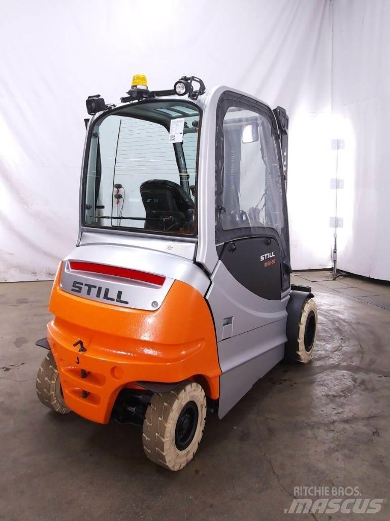 Still RX60-35 شاحنات ذات رافعات شوكية تعمل بالكهرباء