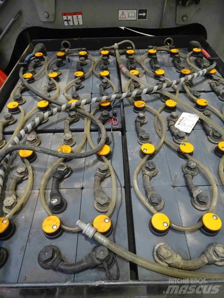 Still RX60-35 شاحنات ذات رافعات شوكية تعمل بالكهرباء