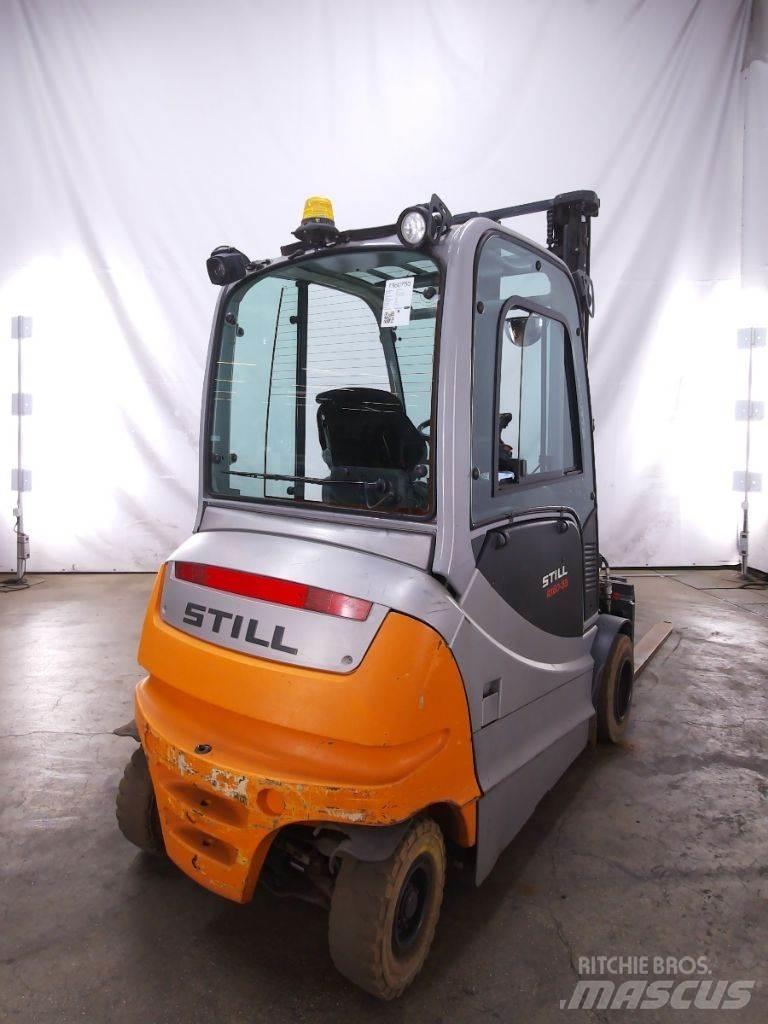 Still RX60-35 شاحنات ذات رافعات شوكية تعمل بالكهرباء