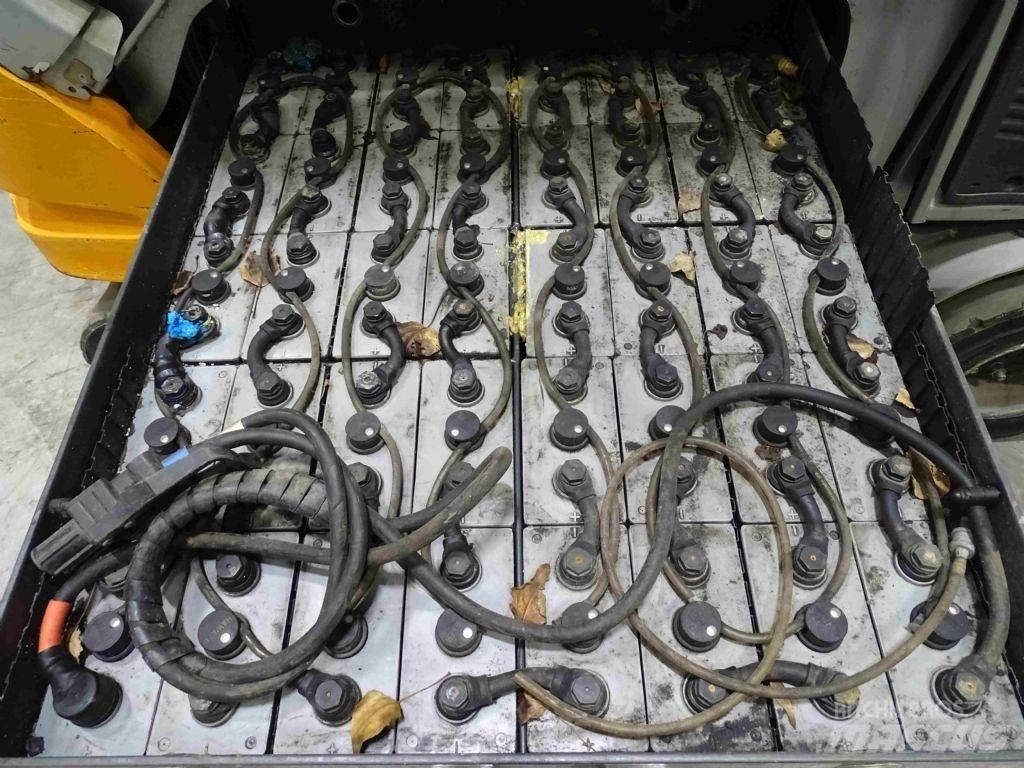 Still RX60-35 شاحنات ذات رافعات شوكية تعمل بالكهرباء