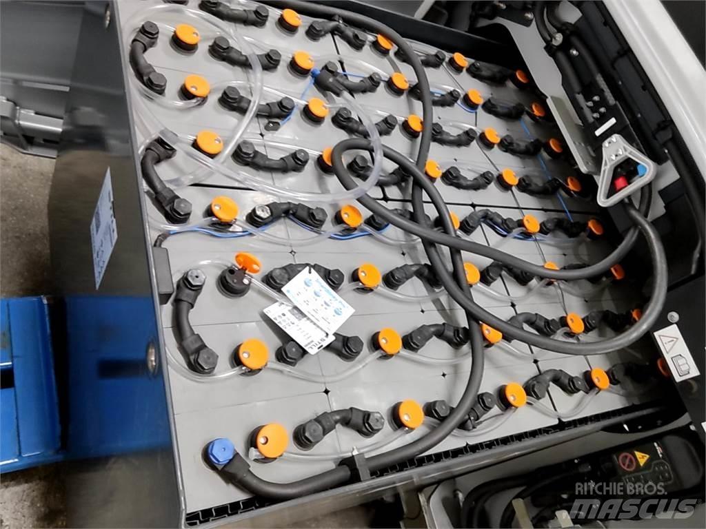 Still RX60-35L شاحنات ذات رافعات شوكية تعمل بالكهرباء