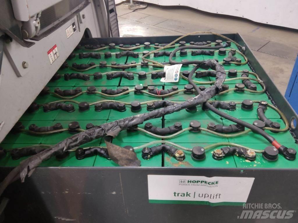 Still RX60-40 شاحنات ذات رافعات شوكية تعمل بالكهرباء
