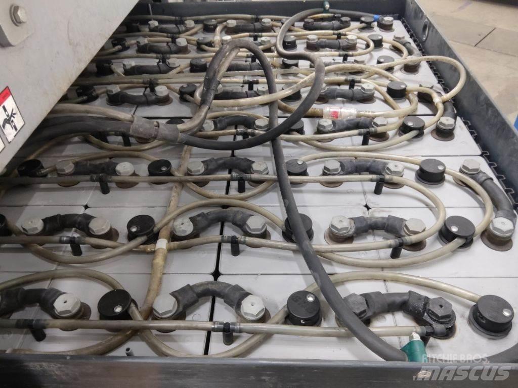 Still RX60-40 شاحنات ذات رافعات شوكية تعمل بالكهرباء