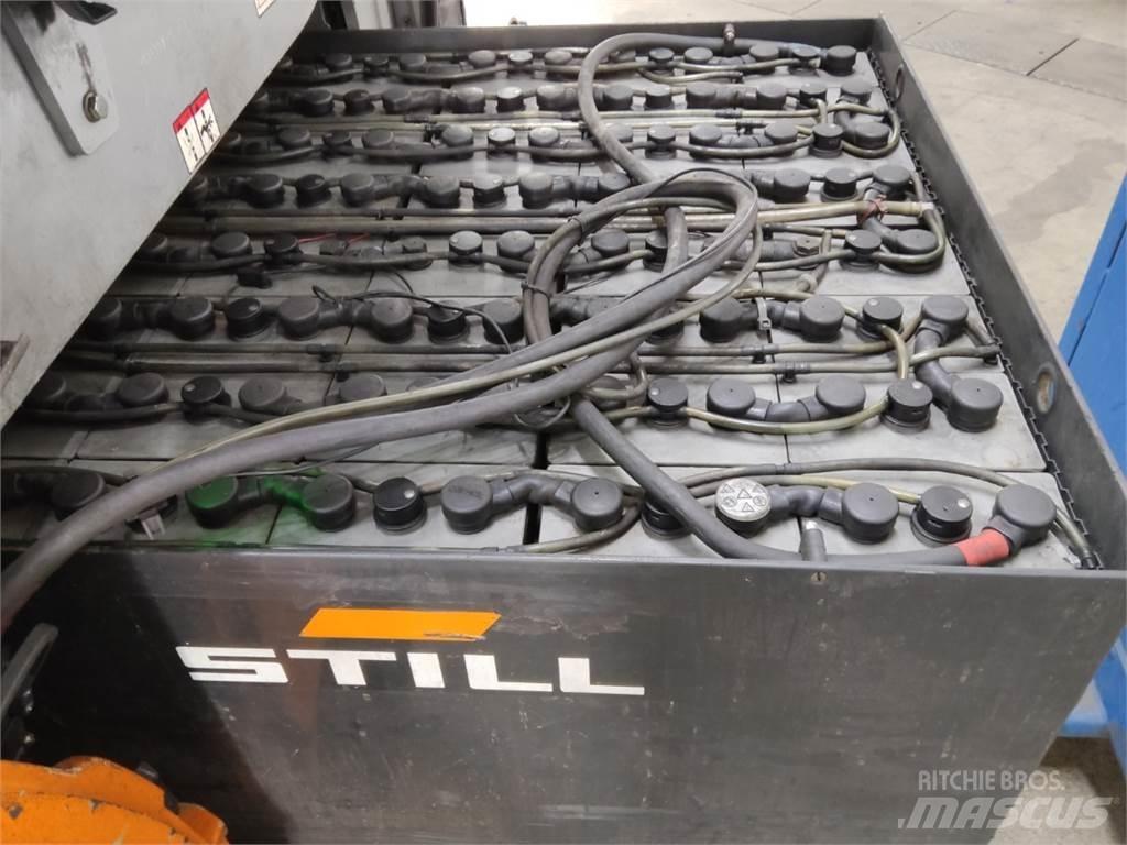 Still RX60-40 شاحنات ذات رافعات شوكية تعمل بالكهرباء