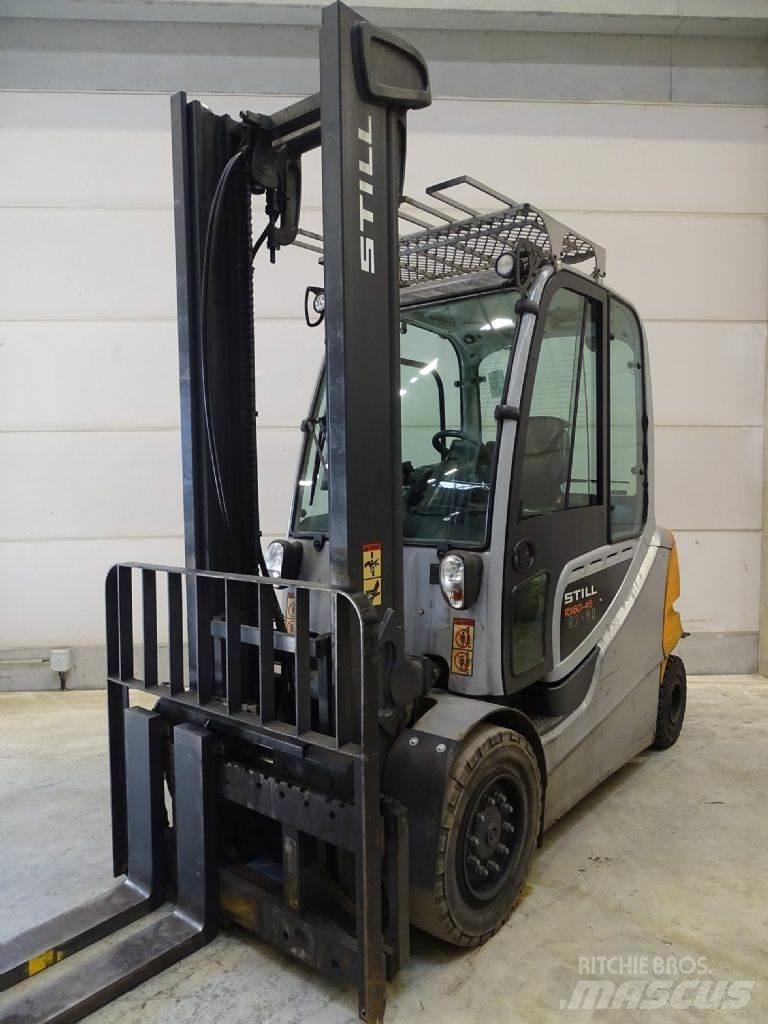Still RX60-45 شاحنات ذات رافعات شوكية تعمل بالكهرباء