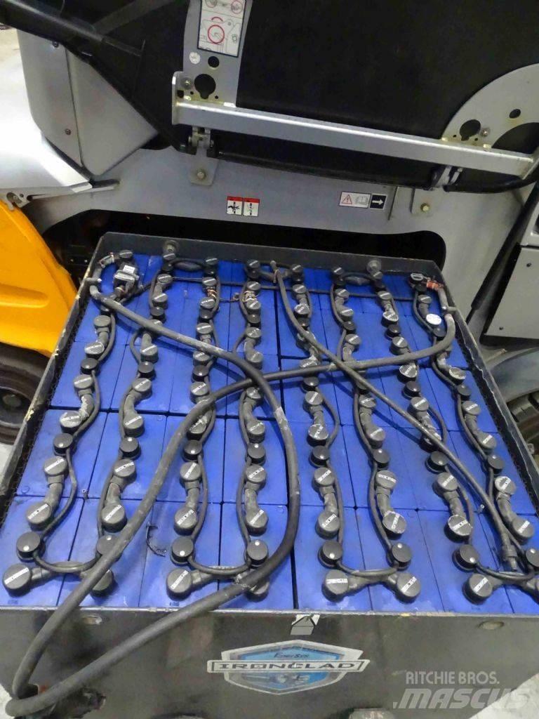 Still RX60-45 شاحنات ذات رافعات شوكية تعمل بالكهرباء