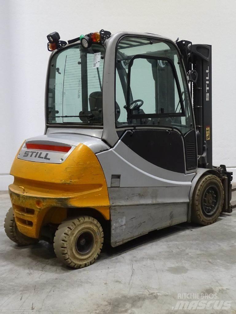 Still RX60-45 شاحنات ذات رافعات شوكية تعمل بالكهرباء