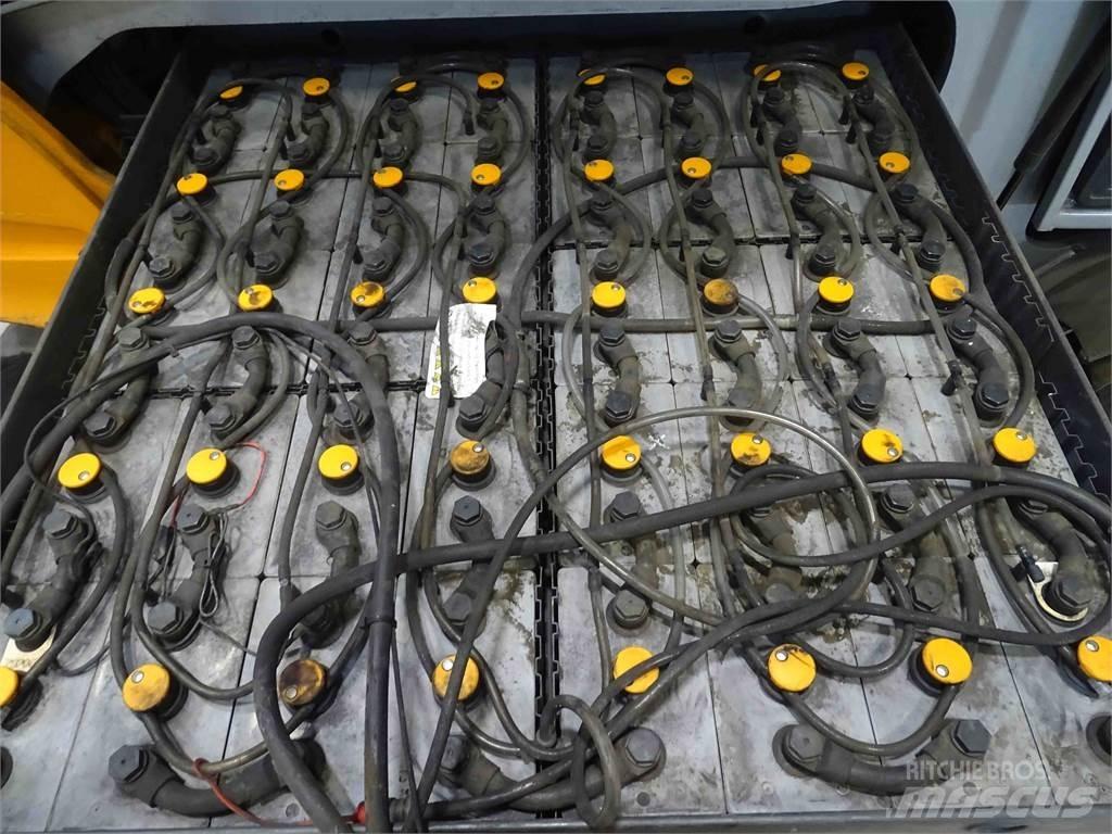 Still RX60-45 شاحنات ذات رافعات شوكية تعمل بالكهرباء