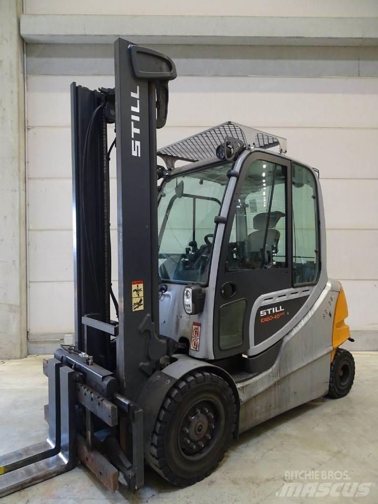 Still RX60-45/600 شاحنات ذات رافعات شوكية تعمل بالكهرباء