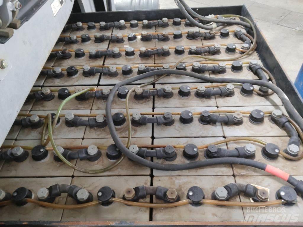 Still RX60-50 شاحنات ذات رافعات شوكية تعمل بالكهرباء