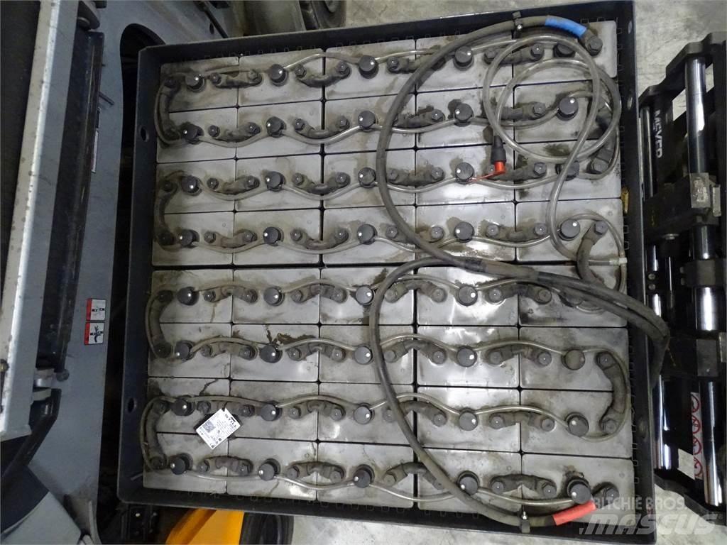 Still RX60-50 شاحنات ذات رافعات شوكية تعمل بالكهرباء