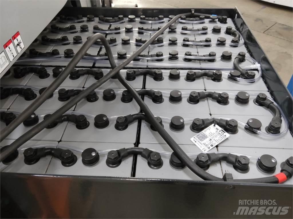 Still RX60-50/600 شاحنات ذات رافعات شوكية تعمل بالكهرباء