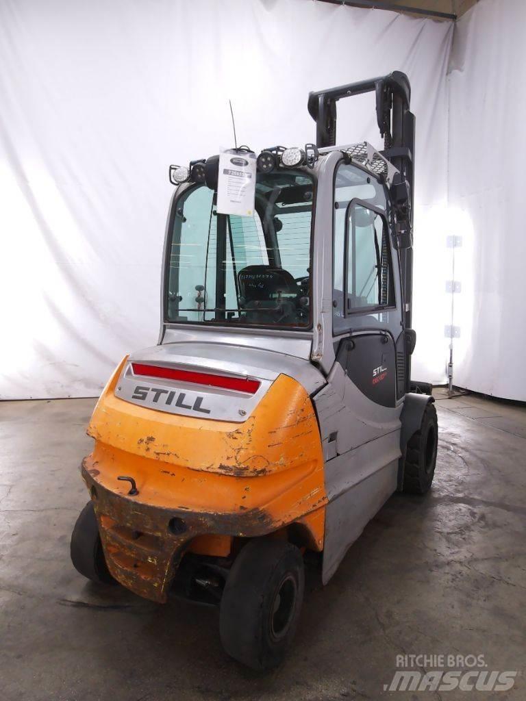 Still RX60-50/600 شاحنات ذات رافعات شوكية تعمل بالكهرباء