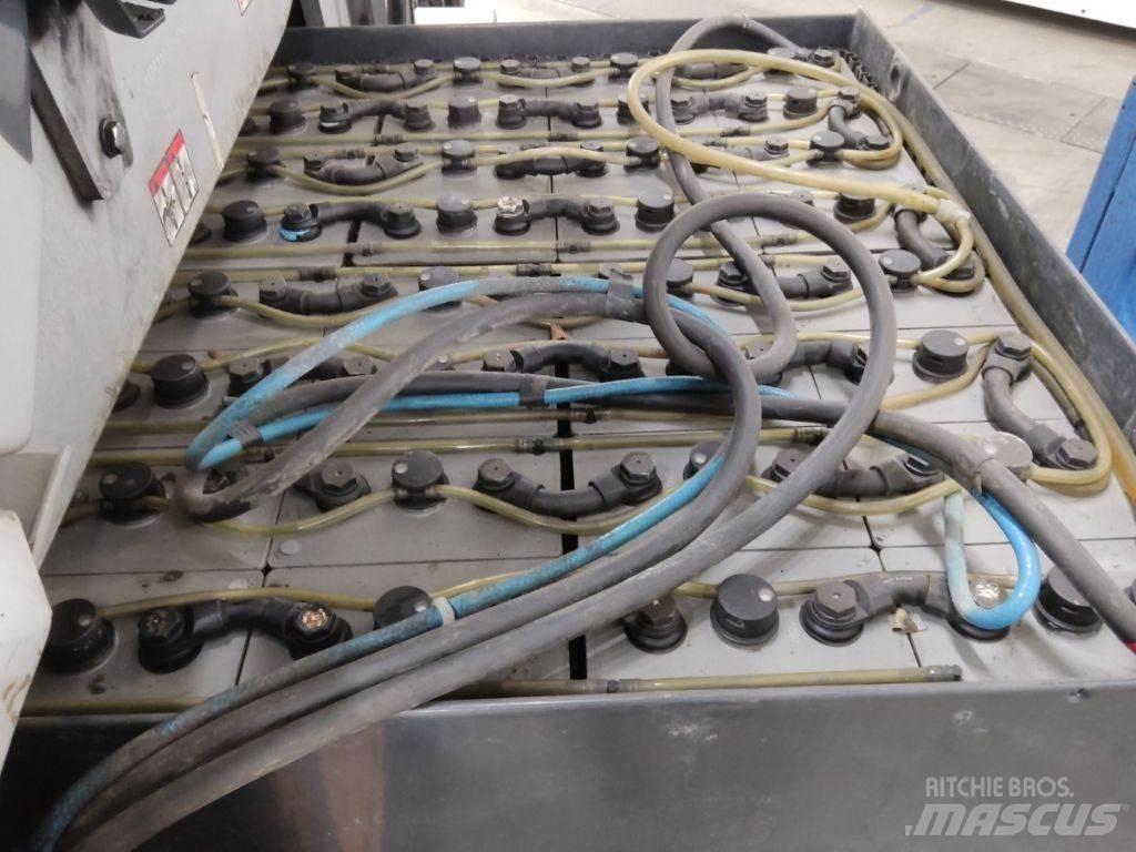Still RX60-50/600 شاحنات ذات رافعات شوكية تعمل بالكهرباء