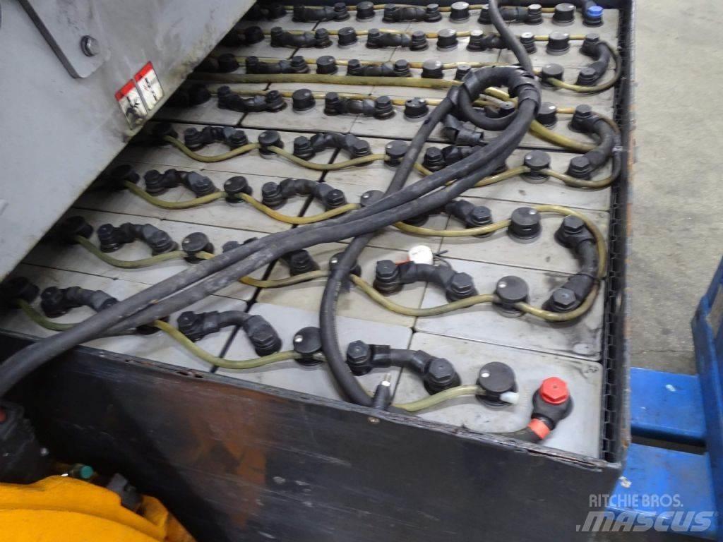 Still RX60-50/600 شاحنات ذات رافعات شوكية تعمل بالكهرباء