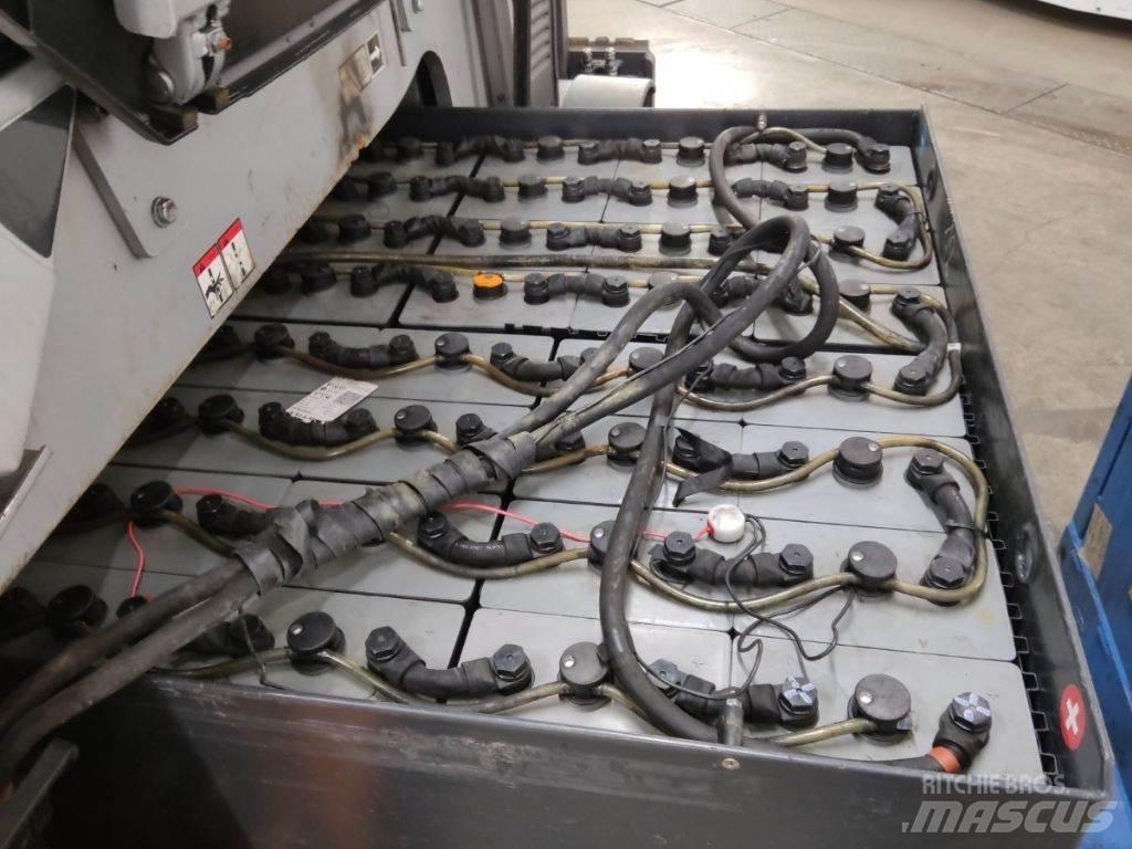 Still RX60-50/600 شاحنات ذات رافعات شوكية تعمل بالكهرباء